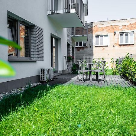 Apartament Mikolowska Z Tarasem Gliwice Bagian luar foto