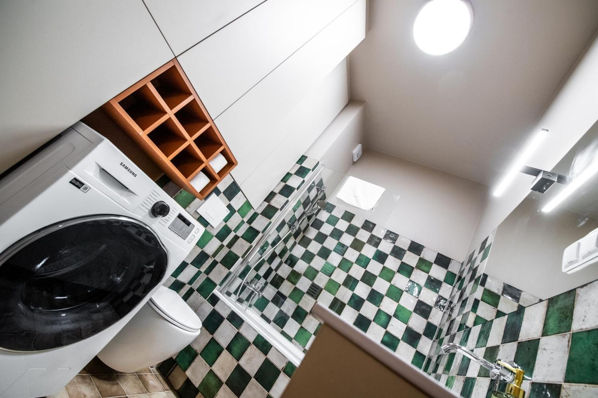 Apartament Mikolowska Z Tarasem Gliwice Bagian luar foto